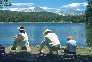 R1_016-2 We arrive at Lower Young Lake