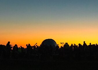 Astonomical League Convention Amateur astronomers from around the country gathered at the observing facilities of the Minnesota Astronomical Society on a warm July evening. They discuss...
