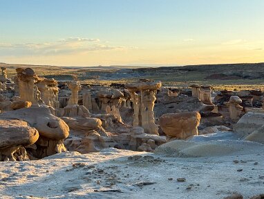 New Mexico Road Trip-2025 Thor and Poldi return to the fascinating badlands of New Mexico