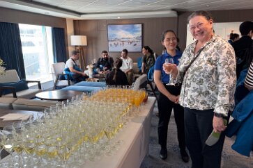 IMG_8593 A welcome reception.