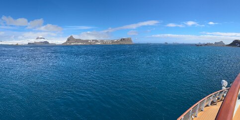 IMG_8625 Land ho! The South Shetland Islands
