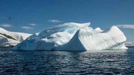 IMG_2220 More fantastice ice shapes.