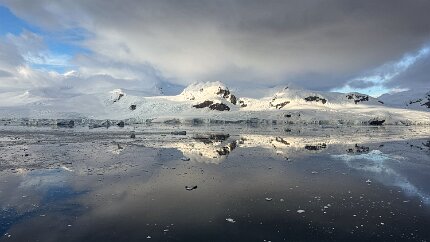 IMG_8825 Morning light (6:30 am)