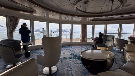 IMG_8827 Before breakfast, the view from the observation deck is stunning.