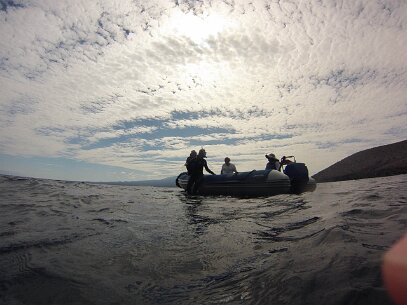 GOPR0045 A snorkeler-eye view of the dinghy.