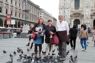 _MG_8081 P: As you now know, life took us along different paths, and four decades later I am showing Thor the wonderful things in Milan, with my Italian sister Rossella...