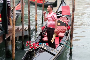_MG_8728 Gondolier are required to wear striped shirts