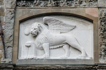 Bergamo-107 The lion is the symbol of Venice, the power and protector of this medieval city.