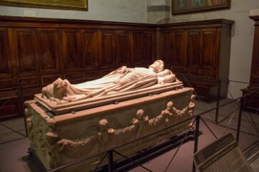 Tuscany-Lucca-Pisa-109 The crypt of Ilaria, the beloved wife of Paolo Guinigi, lord of Lucca, who died at 26 in childbirth of their second. The sculptor, Jacobo della Quercia,...