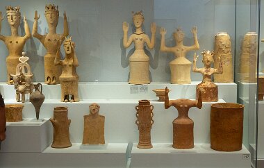 1X6A9975 Clay figurines called the 