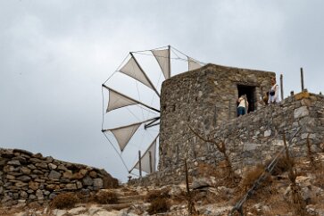 1X6A0013 They are fixed direction, and drove millstones for grinding wheat.