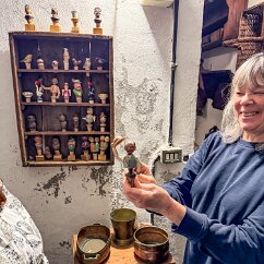 IMG_7831 Amusing wooden figurines.