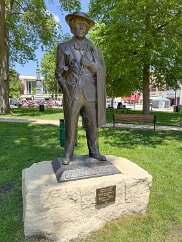 IMG_5804 Mason City Iowa is the home of several Frank Lloyd Wright buildings and homes. A statue of him is featured in the park directly across the street from the Park...